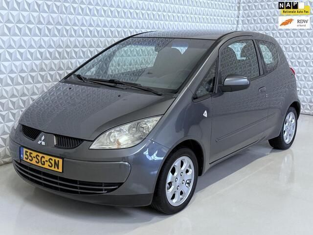 Grijs Gebruikt 2005 Mitsubishi Colt Invite Hatchback | € 1.999 (Eerlijke prijs) - Afbeelding 1/4