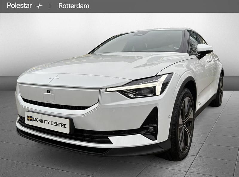 Wit (metallic) Occasion 2024 Polestar 2 Pilot Hatchback | € 38.950 (Eerlijke prijs) - Afbeelding 1/4