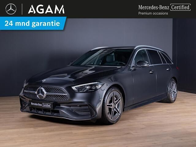 Grijs, metallic lak Gebruikt 2022 Mercedes C200 AMG line Stationwagen | € 40.950 (Eerlijke prijs) - Afbeelding 1/4
