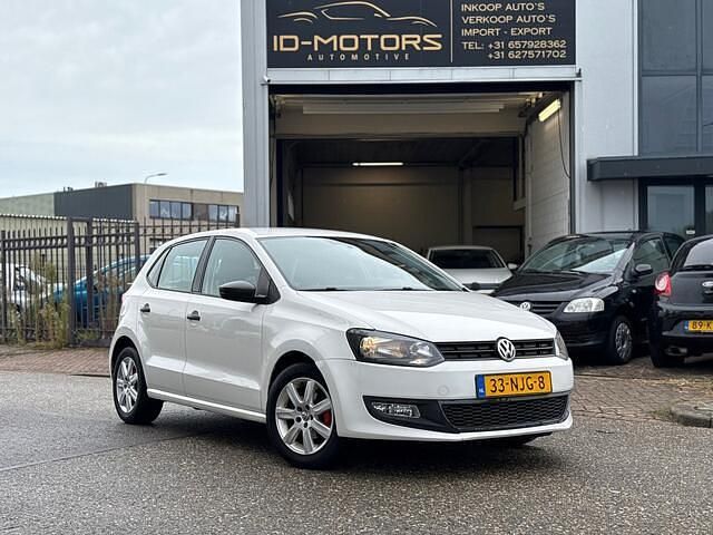 Wit Gebruikt 2010 VW Polo Trendline Hatchback | € 4.950 (Goede deal) - Afbeelding 1/4