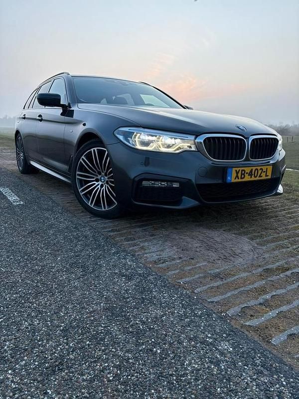 Occasion 2018 BMW 520 M Sport | € 23.500 (Goede deal) - Afbeelding 1/4