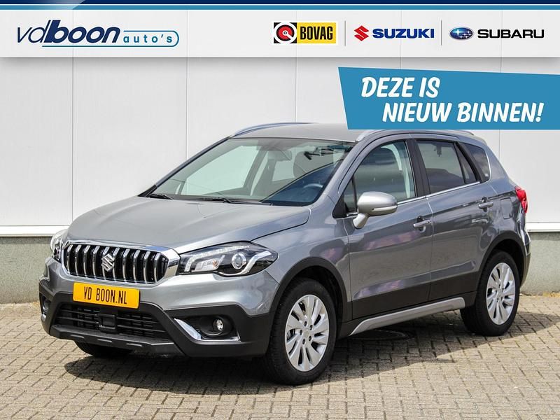 Grijs Gebruikt 2017 Suzuki SX4 S-Cross SUV | € 14.945 (Eerlijke prijs) - Afbeelding 1/4
