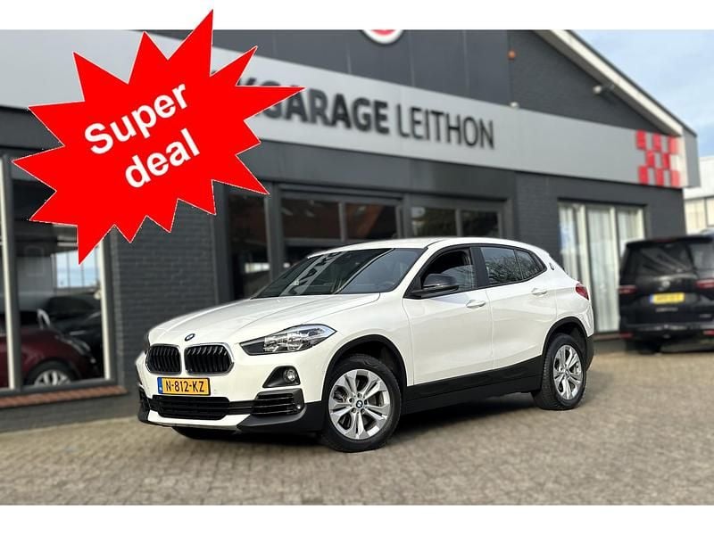 Wit Gebruikt 2018 BMW X2 Executive SUV | € 23.950 (Eerlijke prijs) - Afbeelding 1/4