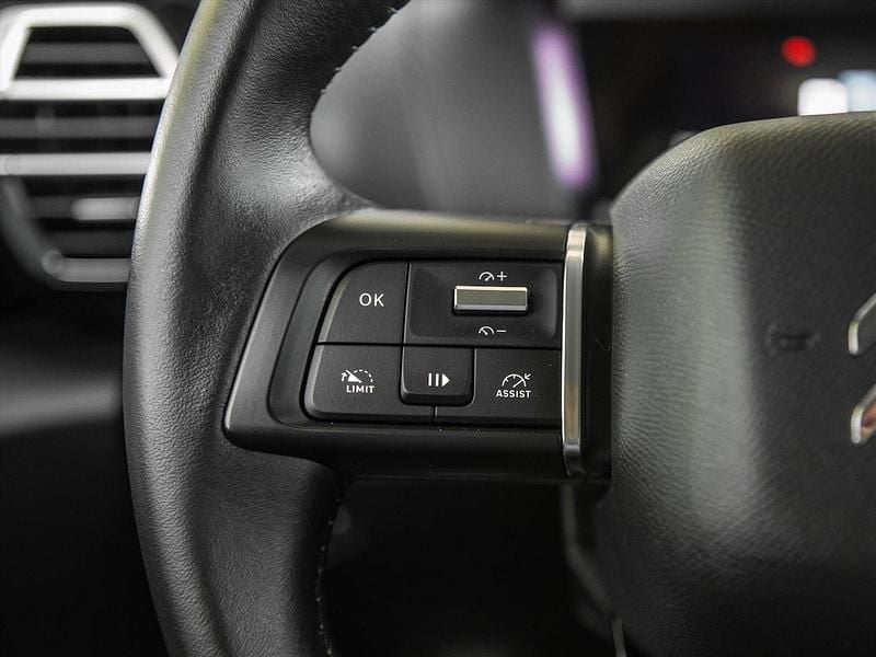 Occasion Citroën C4 PureTech 2024 Rood (metallic) SUV