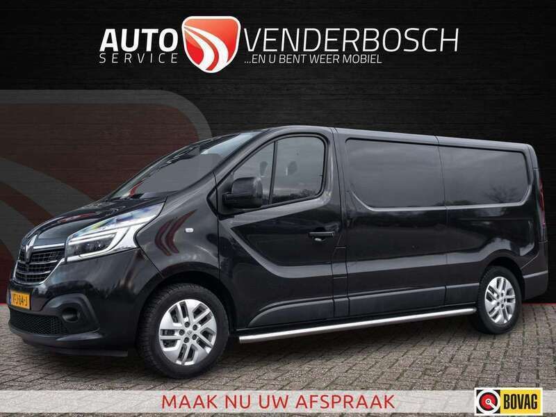 Zwart Gebruikt 2020 Renault Trafic Luxe Van | € 16.450 (Goede deal) - Afbeelding 1/4