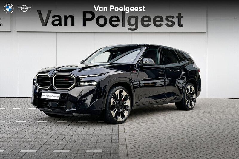 Jerezschwarz metallic Gebruikt 2023 BMW XM Executive SUV | € 139.900 (Eerlijke prijs) - Afbeelding 1/4