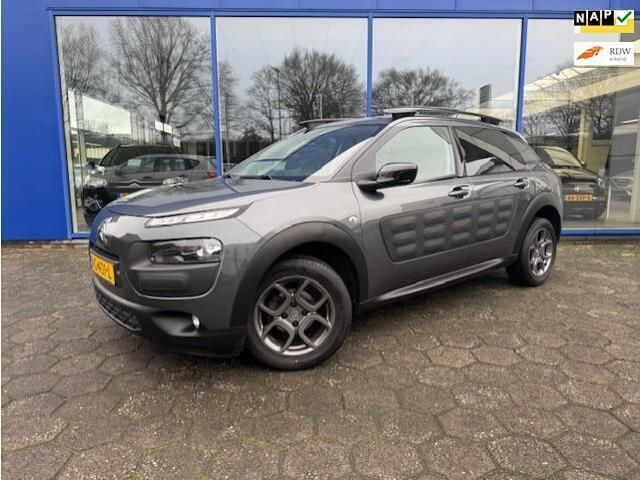 Grijs Gebruikt 2017 Citroën C4 Cactus PureTech Hatchback | € 9.499 (Iets duurder) - Afbeelding 1/4