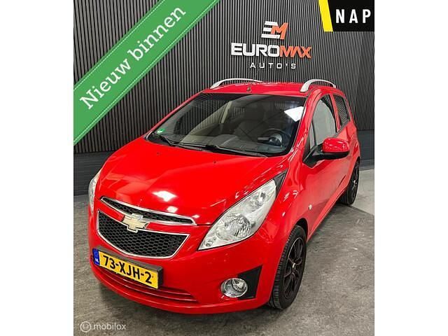 Rood Gebruikt 2012 Chevrolet Spark LS Hatchback | € 2.499 (Eerlijke prijs) - Afbeelding 1/4
