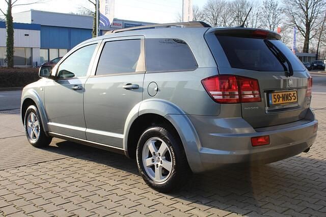 Occasion Dodge Journey SXT 170 PK (125 kW) 2010 Grijs SUV