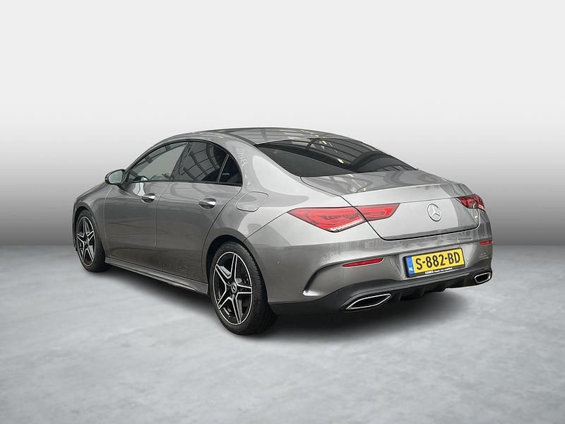 Occasion Mercedes CLA180 AMG line 136 PK (100 kW) 2023 Grijs Sedan