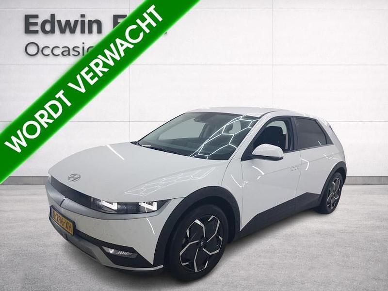 Wit Occasion 2022 Hyundai Ioniq 5 Style SUV | € 25.945 (Super prijs) - Afbeelding 1/4