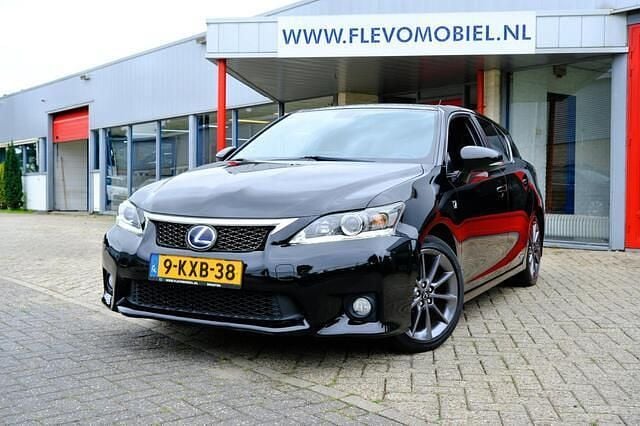 Zwart Gebruikt 2012 Lexus CT200h Business Edition Hatchback | € 12.450 (Eerlijke prijs) - Afbeelding 1/4