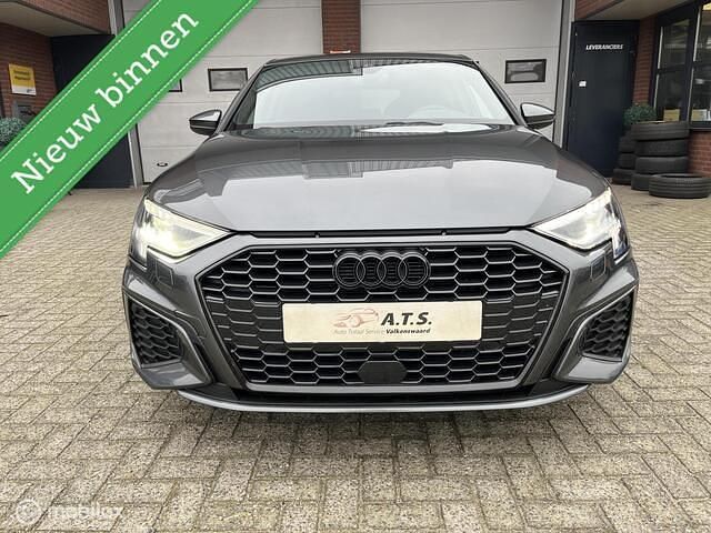Occasion Audi A3 Sportback S-Line 150 PK (110 kW) 2024 Grijs Hatchback