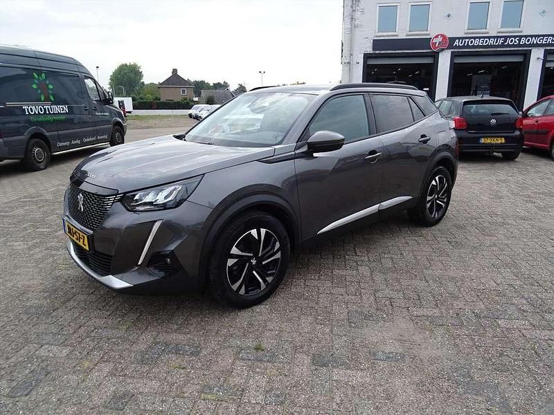 Grijs Gebruikt 2020 Peugeot 2008 GT-line SUV | € 19.750 (Duur) - Afbeelding 1/4
