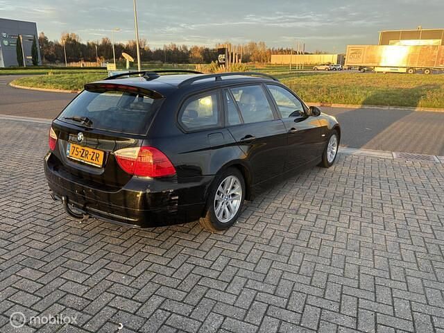 Occasion BMW 318 Comfort Edition 143 PK (105 kW) 2008 Zwart Stationwagen