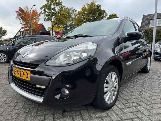 Zwart Gebruikt 2010 Renault Clio GrandTour Collection Stationwagen | € 2.499 (Goede deal) - Afbeelding 1/4