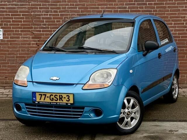Blauw, metallic lak Gebruikt 2008 Chevrolet Matiz Hatchback | € 1.950 (Iets duurder) - Afbeelding 1/4