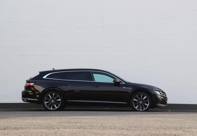 Occasion VW Arteon R-line 218 PK (160 kW) 2022 Zwart Stationwagen