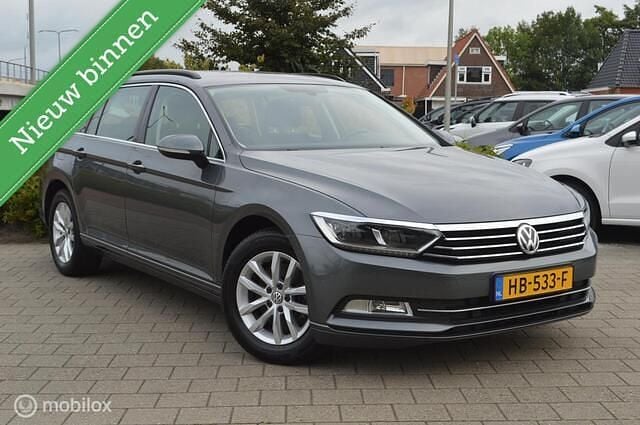 Grijs Gebruikt 2015 VW Passat Comfortline Stationwagen | € 8.995 (Super prijs) - Afbeelding 1/4