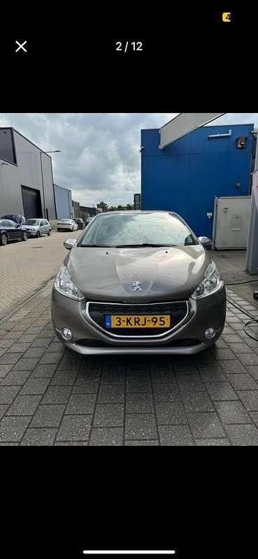 Gebruikt 2013 Peugeot 208 Allure Hatchback | € 3.750 (Goede deal) - Afbeelding 1/4