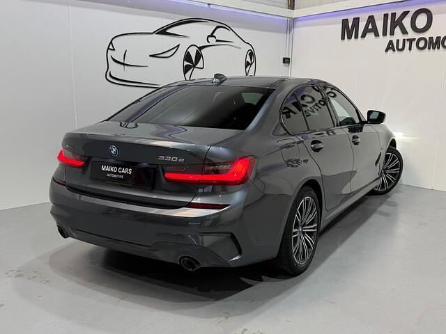 Occasion BMW 330 Executive 291 PK (214 kW) 2021 Grijs Sedan