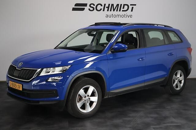 Blauw Gebruikt 2020 Skoda Kodiaq Ambition SUV | € 22.995 (Eerlijke prijs) - Afbeelding 1/4
