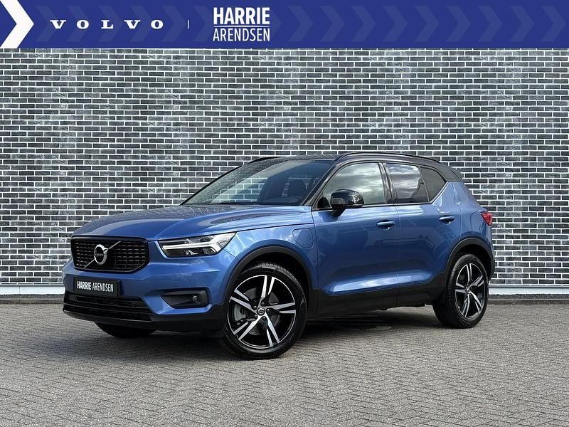 Blauw Gebruikt 2021 Volvo XC40 R-Design SUV | € 34.399 (Eerlijke prijs) - Afbeelding 1/4