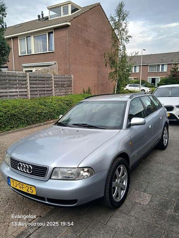 Gebruikt 1998 Audi A4 Stationwagen | € 1.200 (Duur) - Afbeelding 1/4