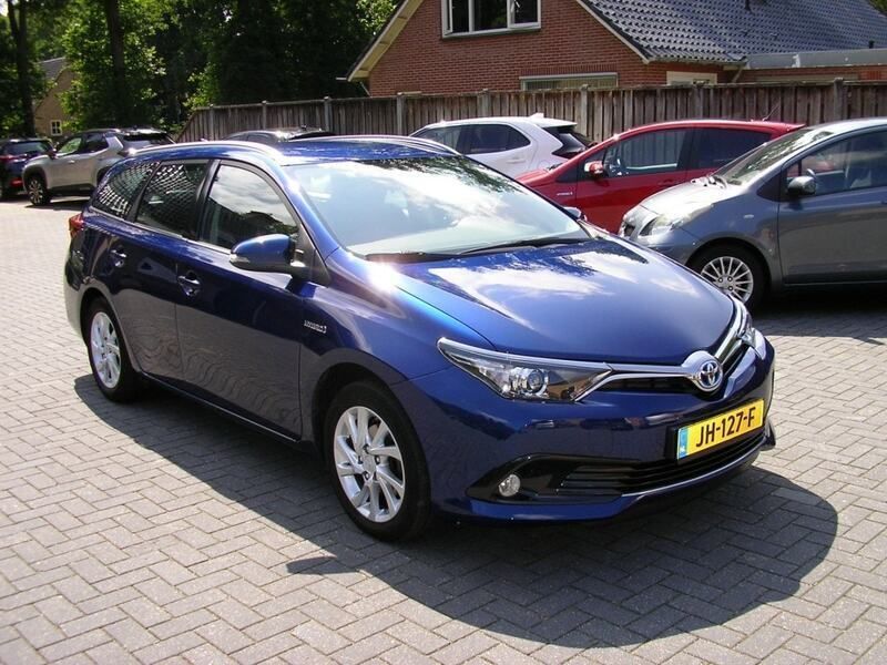 Blauw Gebruikt 2016 Toyota Auris Stationwagen | € 13.500 (Goede deal) - Afbeelding 1/4