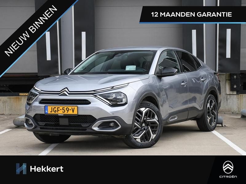 Grijs Gebruikt 2024 Citroën C4 PureTech Sedan | € 23.995 (Goede deal) - Afbeelding 1/4