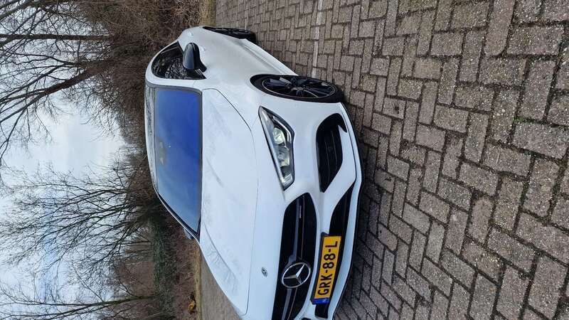 Wit Gebruikt 2020 Mercedes CLA200 Premium Plus Sedan | € 29.500 (Goede deal) - Afbeelding 1/4