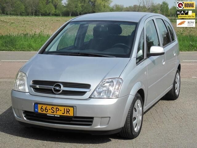 Grijs Gebruikt 2006 Opel Meriva Enjoy MPV | € 3.150 (Iets duurder) - Afbeelding 1/4