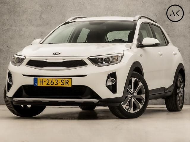 Wit Gebruikt 2020 Kia Stonic SUV | € 14.945 (Goede deal) - Afbeelding 1/4
