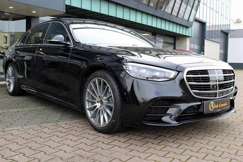 Occasion Mercedes S580 AMG line 2022 Zwart Sedan