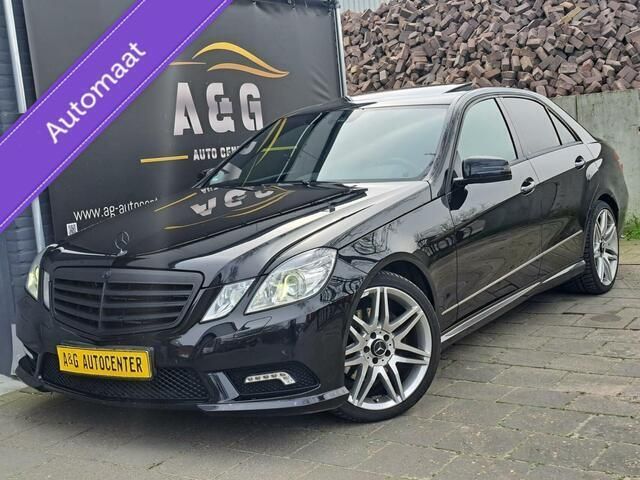 Zwart Gebruikt 2010 Mercedes E350 Avantgarde Sedan | € 19.995 (Iets duurder) - Afbeelding 1/4