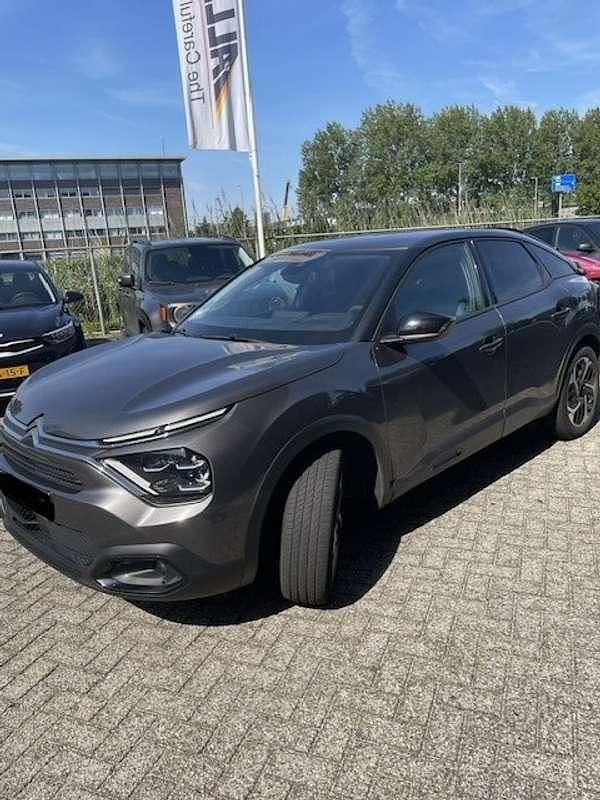 Occasion Citroën C4 Feel 131 PK (96 kW) 2022 Grijs Hatchback