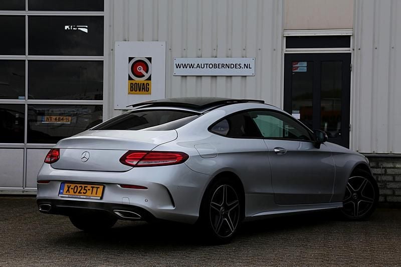 Occasion Mercedes C180 AMG 157 PK (115 kW) 2021 Zilver, metallic lak Coupé