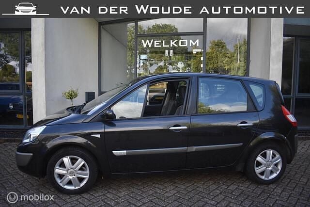 Zwart Gebruikt 2005 Renault Scénic II Dynamique MPV | € 2.499 (Eerlijke prijs) - Afbeelding 1/4