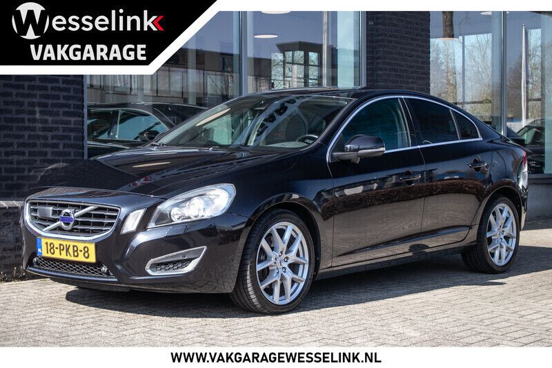 Zwart Gebruikt 2011 Volvo S60 Summum Sedan | € 13.950 - Afbeelding 1/4