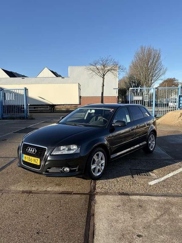 Occasion Audi A3 105 PK (77 kW) 2012 Zwart Hatchback