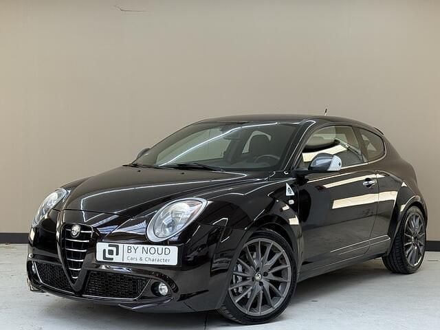 Zwart Gebruikt 2010 Alfa Romeo MiTo Quadrifoglio Verde Hatchback | € 5.950 (Eerlijke prijs) - Afbeelding 1/4
