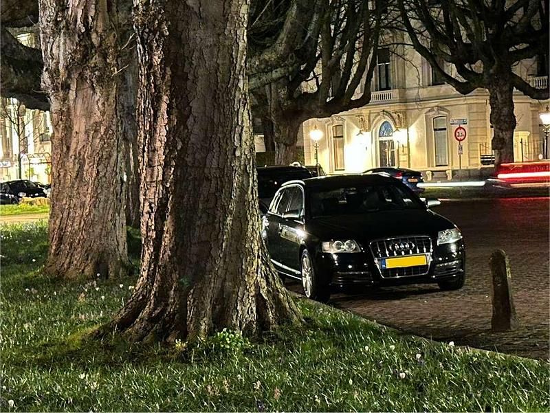 Zwart Occasion 2007 Audi S6 Stationwagen | € 10.550 (Eerlijke prijs) - Afbeelding 1/4