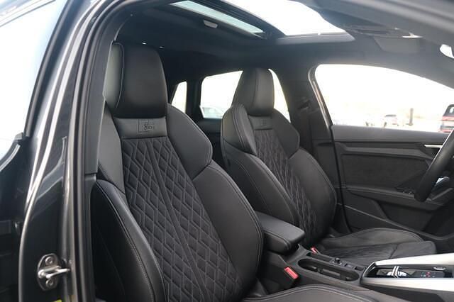 Occasion Audi A3 Sportback S-Line 204 PK (150 kW) 2022 Grijs Hatchback