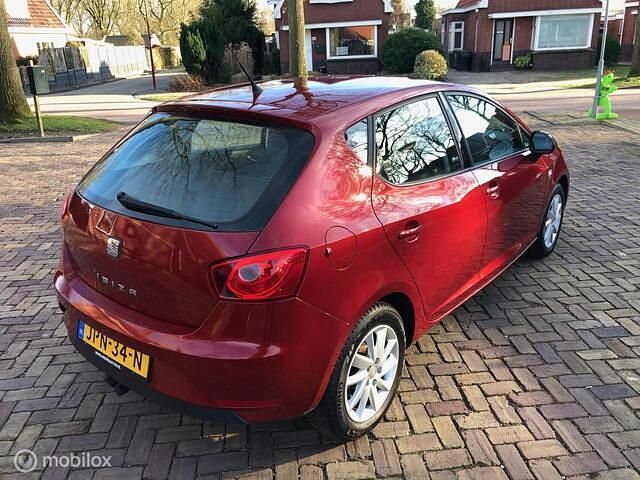 Occasion Seat Ibiza Style 105 PK (77 kW) 2012 Rood Hatchback