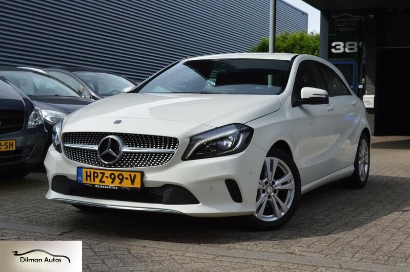 Wit Gebruikt 2016 Mercedes A160 Ambition Hatchback | € 17.995 (Duur) - Afbeelding 1/4