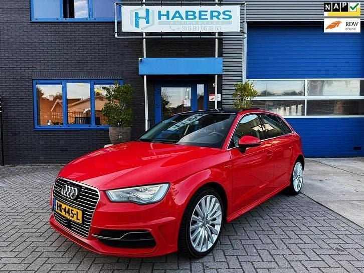 Occasion 2015 Audi e-tron Proline SUV | € 16.745 (Eerlijke prijs) - Afbeelding 1/4