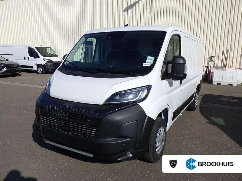Wit Nieuw 2024 Peugeot Boxer Van | € 22.800 (Super prijs) - Afbeelding 1/4