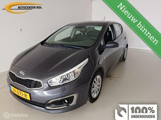 Occasion Kia Ceed 99 PK (72 kW) 2016 Grijs Hatchback