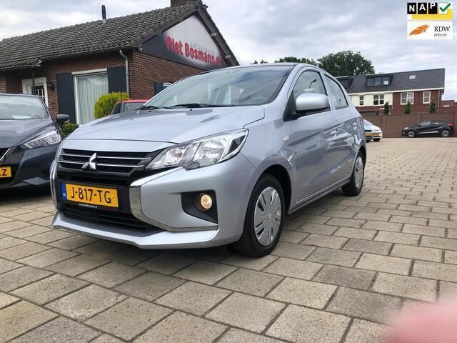 Grijs Gebruikt 2020 Mitsubishi Space Star Hatchback | € 9.940 (Iets duurder) - Afbeelding 1/4