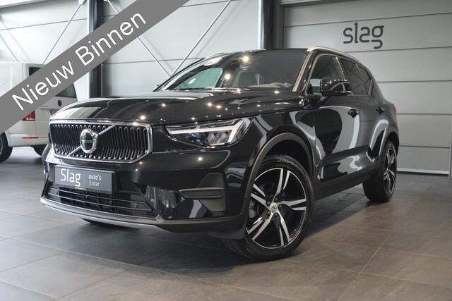 Zwart Gebruikt 2024 Volvo XC40 Core SUV | € 41.850 (Goede deal) - Afbeelding 1/4